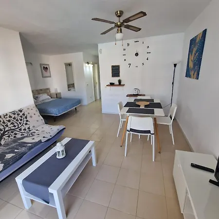 Demetra Apartment *
